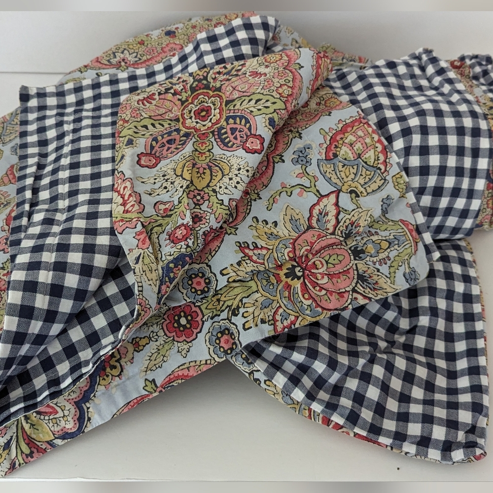 Pottery Barn Florentine Paisley Percale Duvet Cover & Euro Shams